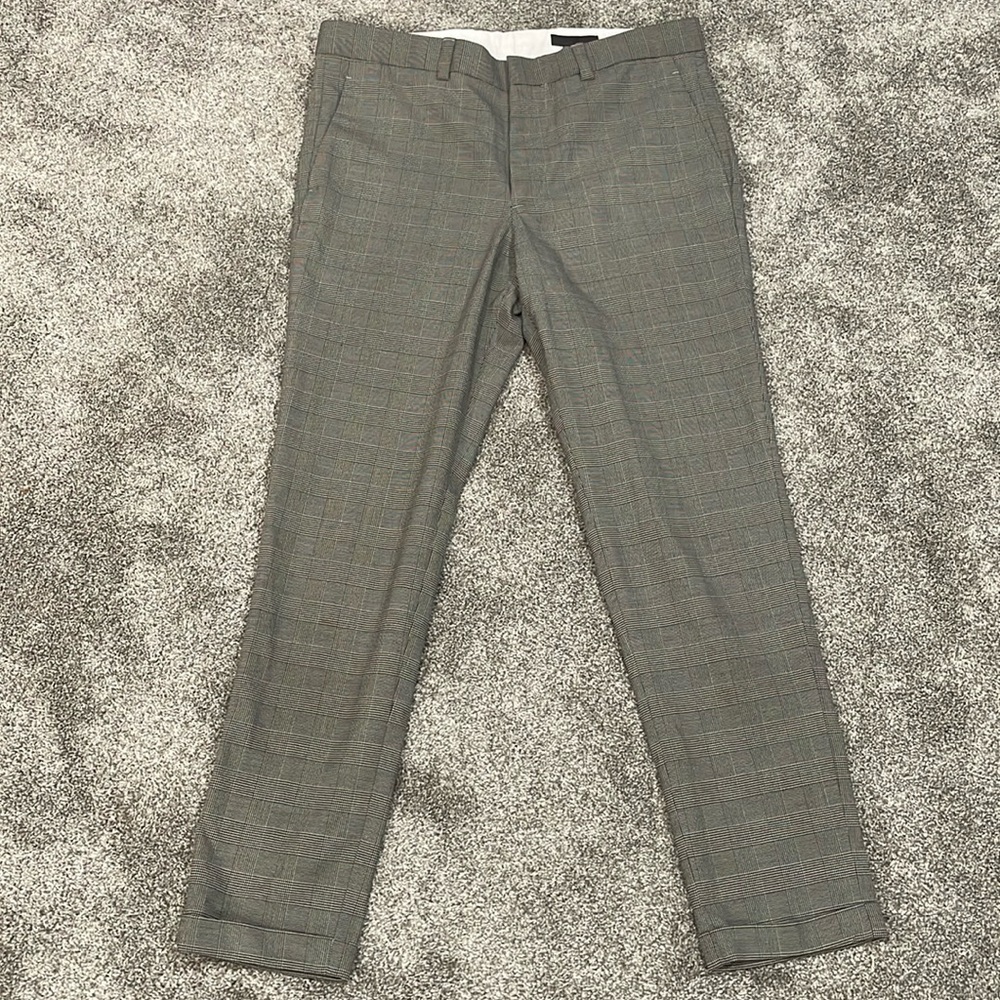 EC Men's H&M Skinny Fit Black / White Plaid Dress Pants with Cuffed Bottom -SZ33